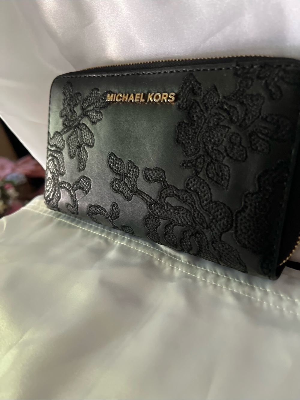 Michael Kors Black Floral Lace Zip-Around Wallet with Gold Logo - Picture 2 of 11